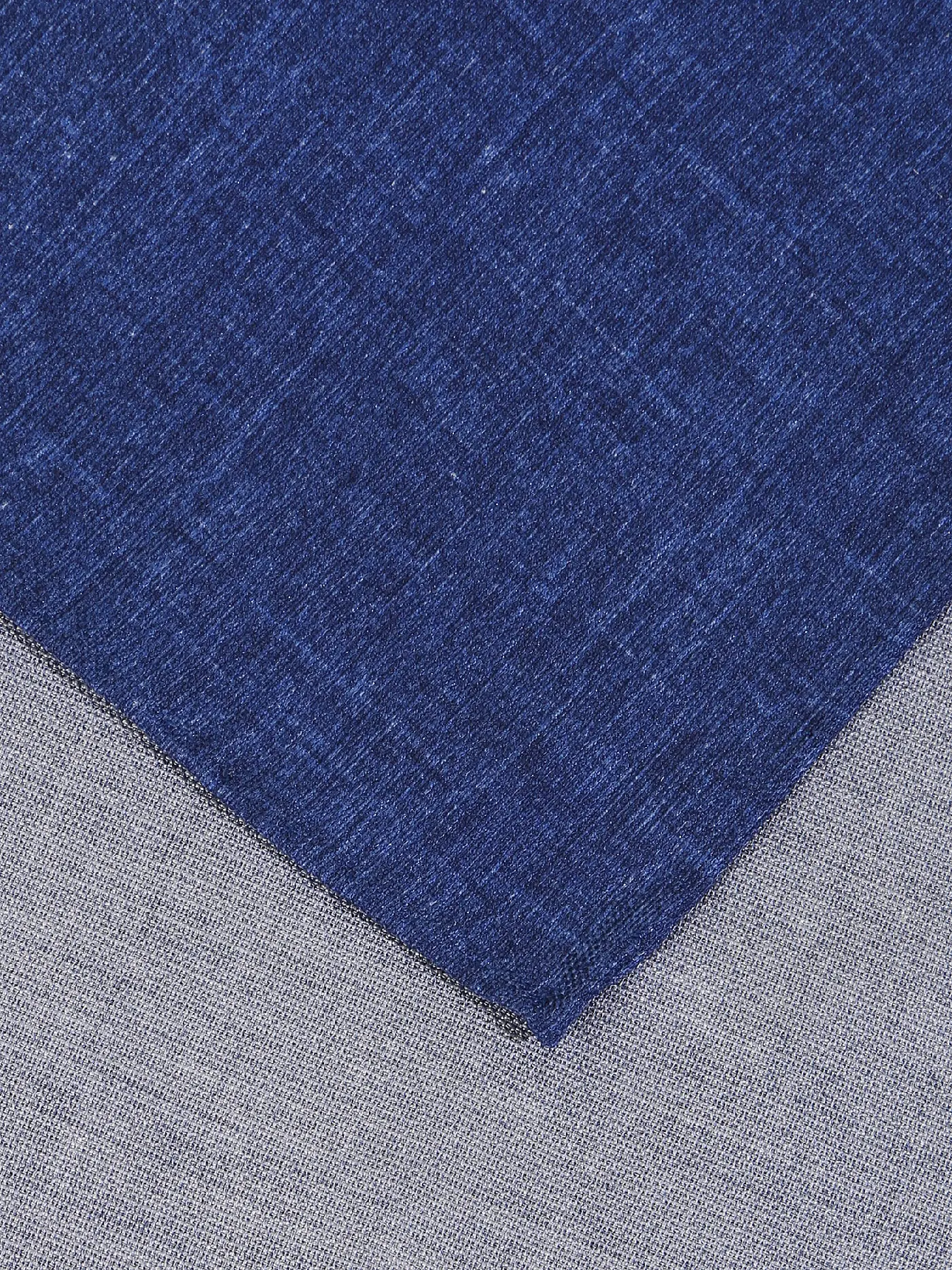 PROFUOMO | Seiden Stecktuch | 